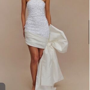 MESHKI - Franka Strapless Bow Mini Dress - White - Size Large